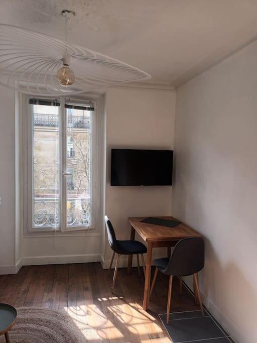 Tres Parisien Et Ensoleille Appartement Buitenkant foto
